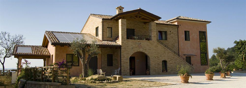 Villa Agriturismo Il Falco SantʼElpidio a Mare Exterior foto